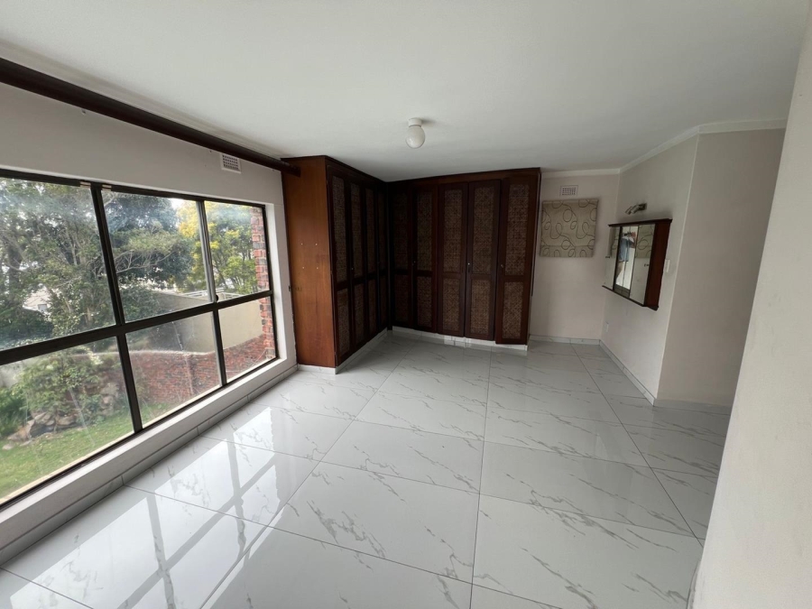 4 Bedroom Property for Sale in Reservoir Hills KwaZulu-Natal