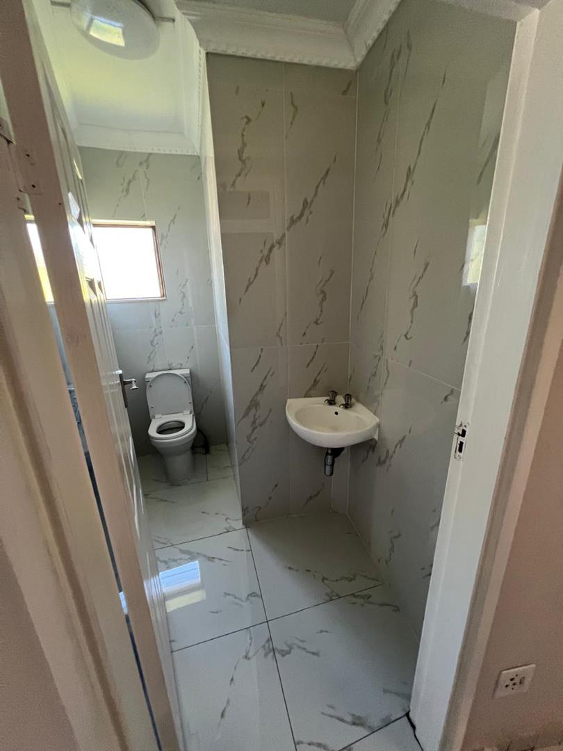 4 Bedroom Property for Sale in Reservoir Hills KwaZulu-Natal