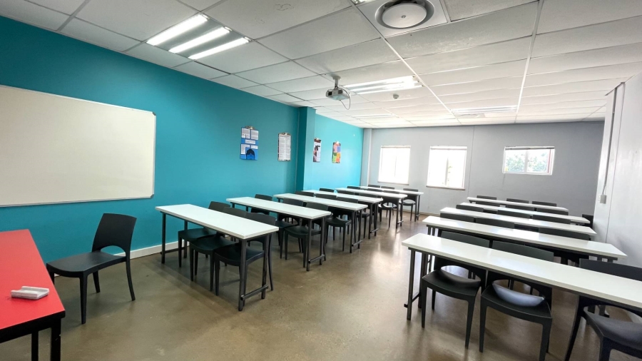 To Let Commercial Property for Rent in La Lucia KwaZulu-Natal