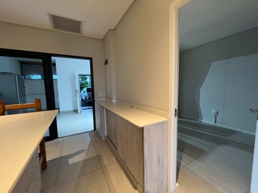 To Let 2 Bedroom Property for Rent in Seaward Estate KwaZulu-Natal