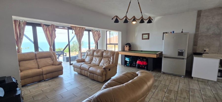 8 Bedroom Property for Sale in Bluff KwaZulu-Natal