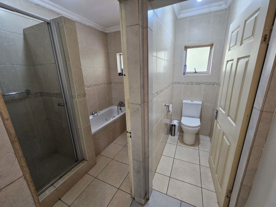 8 Bedroom Property for Sale in Bluff KwaZulu-Natal