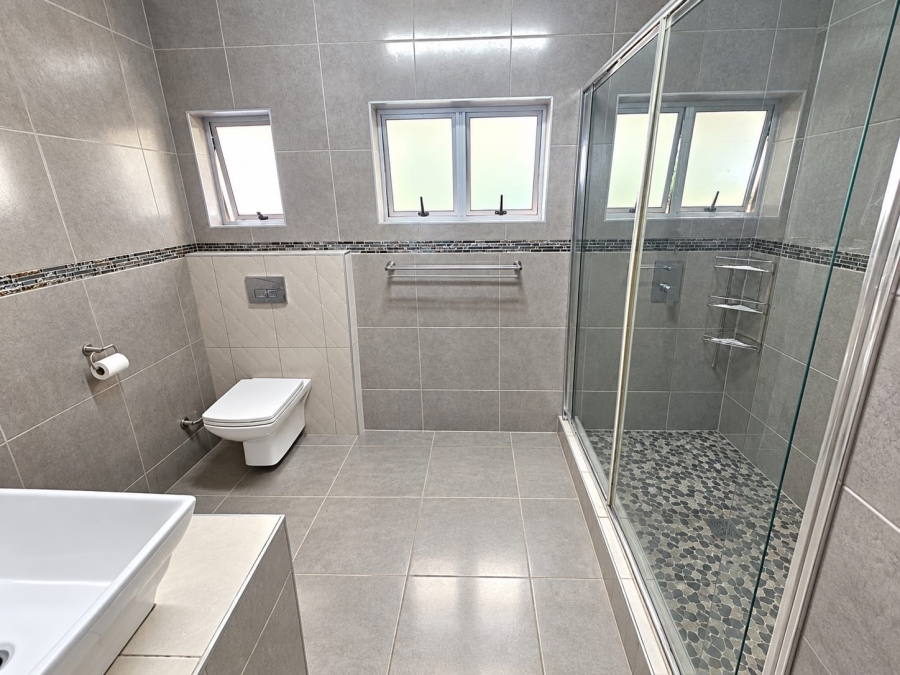 8 Bedroom Property for Sale in Bluff KwaZulu-Natal