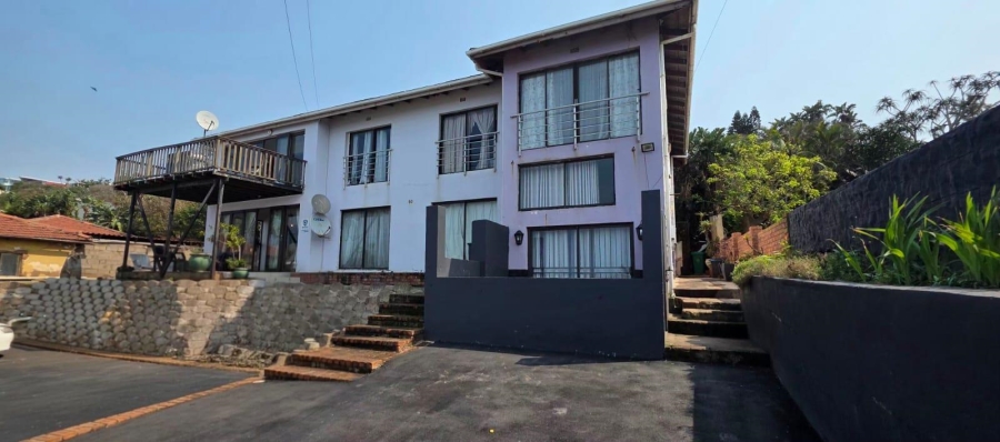 8 Bedroom Property for Sale in Bluff KwaZulu-Natal