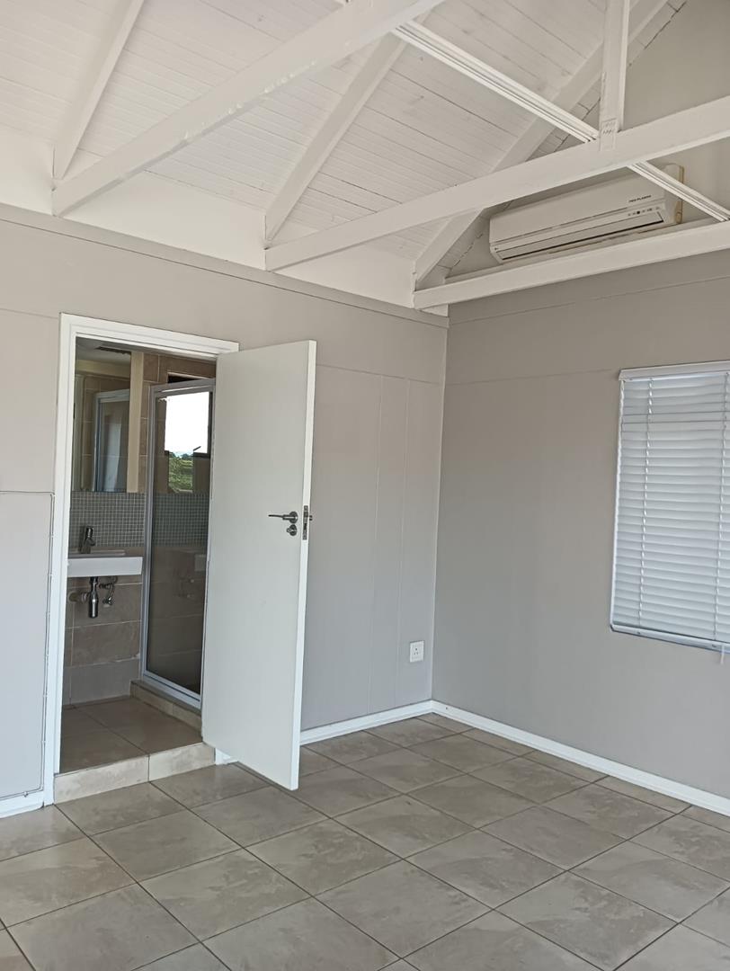 To Let 2 Bedroom Property for Rent in Mzingazi Golf Estate KwaZulu-Natal