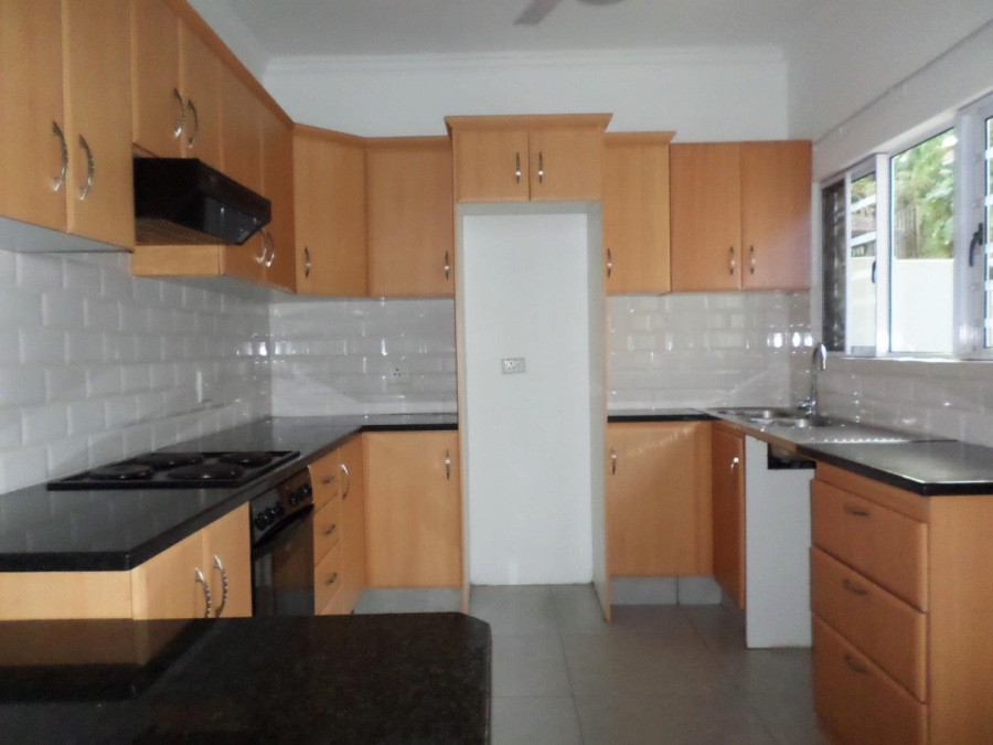 To Let 3 Bedroom Property for Rent in Seaward Estate KwaZulu-Natal