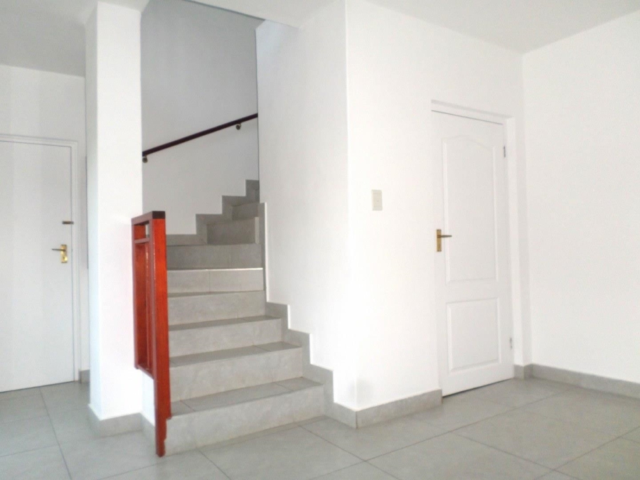 To Let 3 Bedroom Property for Rent in Seaward Estate KwaZulu-Natal