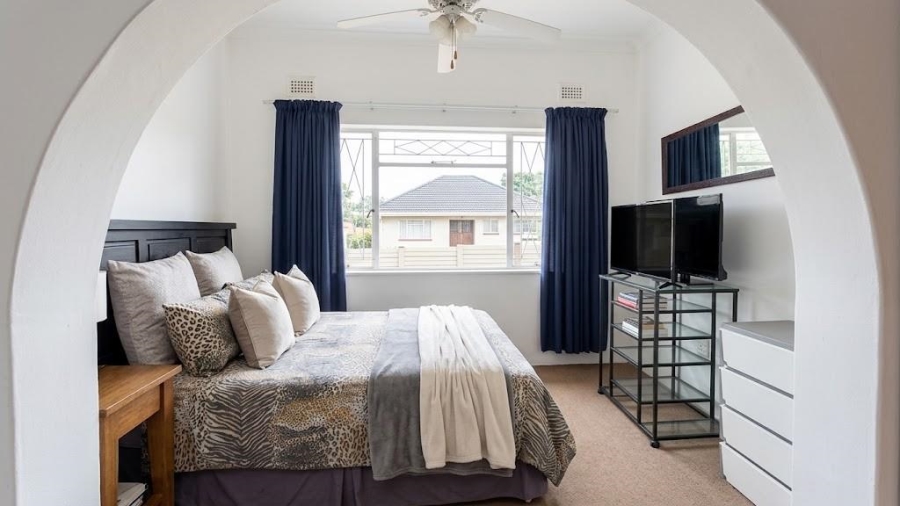 5 Bedroom Property for Sale in Durban North KwaZulu-Natal