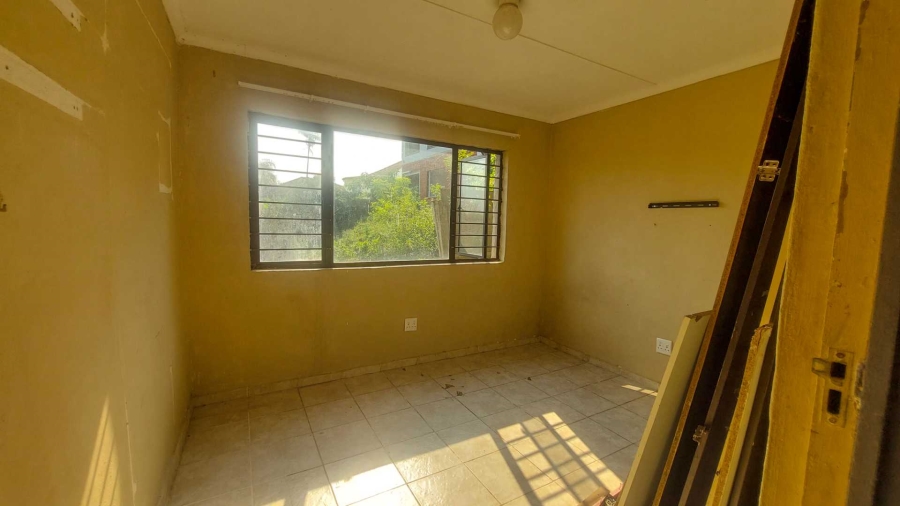 5 Bedroom Property for Sale in Durban North KwaZulu-Natal