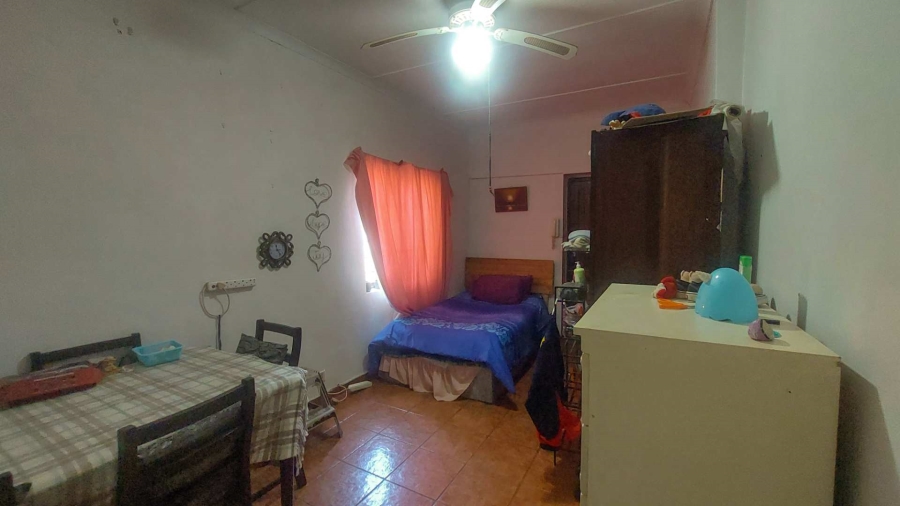 5 Bedroom Property for Sale in Durban North KwaZulu-Natal