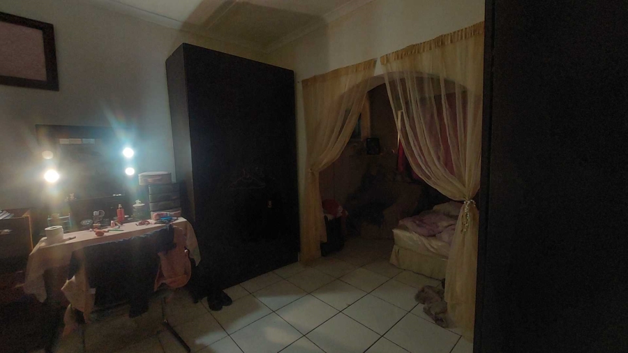 5 Bedroom Property for Sale in Durban North KwaZulu-Natal
