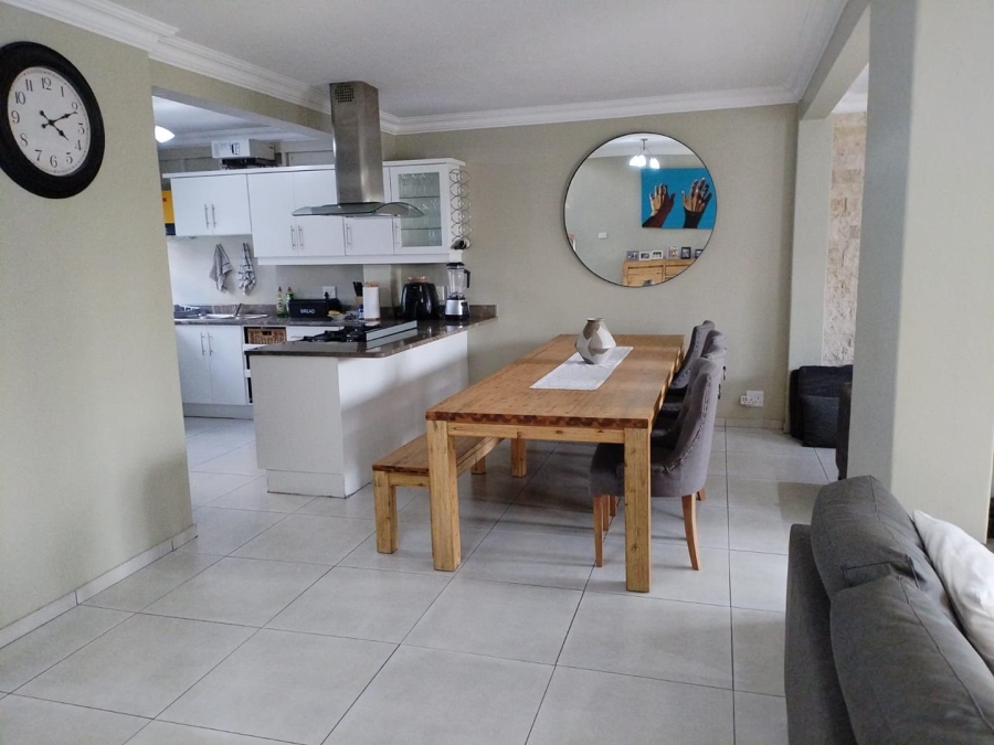 3 Bedroom Property for Sale in Sunningdale KwaZulu-Natal