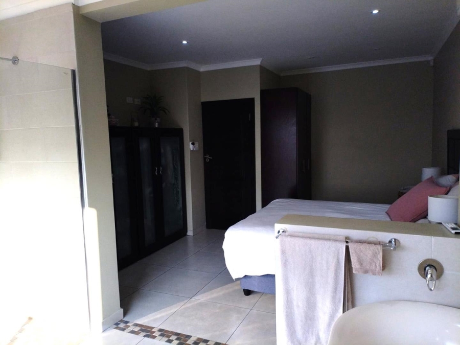 3 Bedroom Property for Sale in Sunningdale KwaZulu-Natal