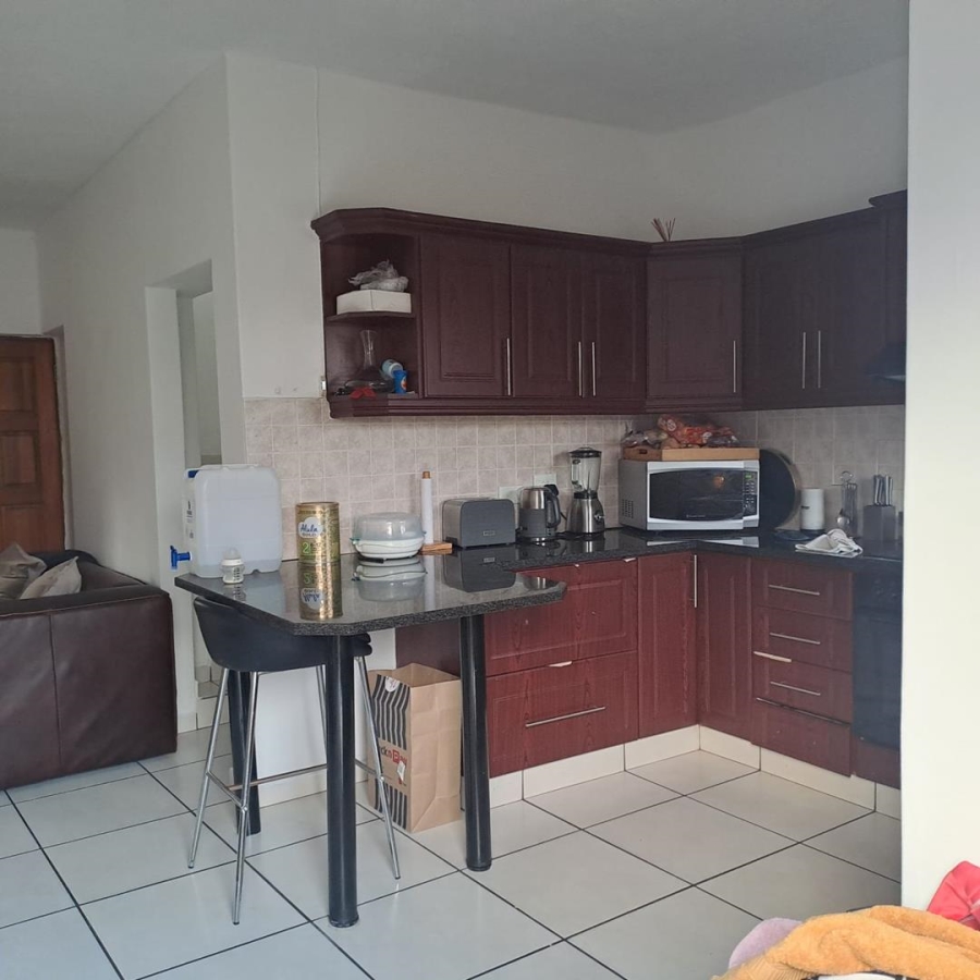 To Let 2 Bedroom Property for Rent in Wildenwide KwaZulu-Natal