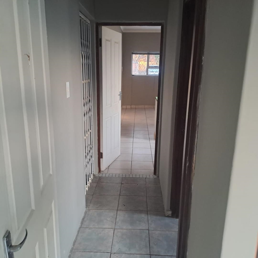 To Let 1 Bedroom Property for Rent in Arboretum KwaZulu-Natal