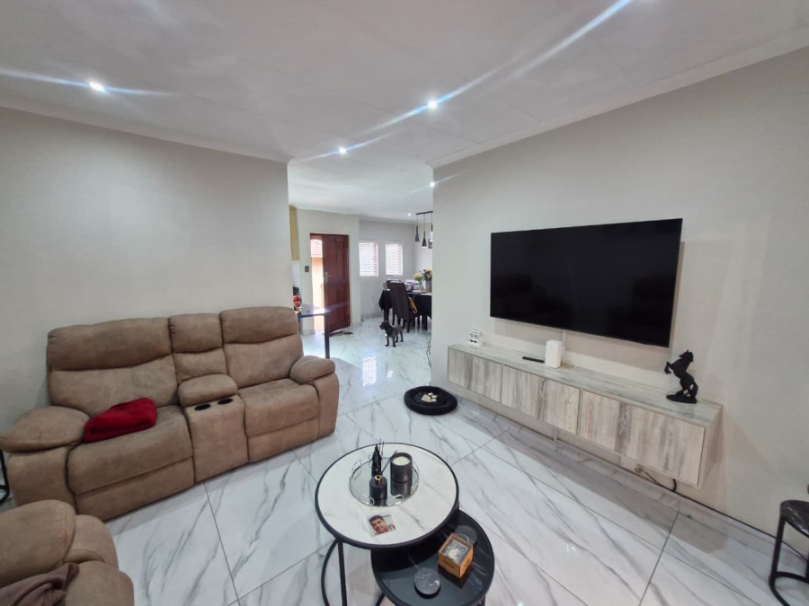 3 Bedroom Property for Sale in Malvern KwaZulu-Natal