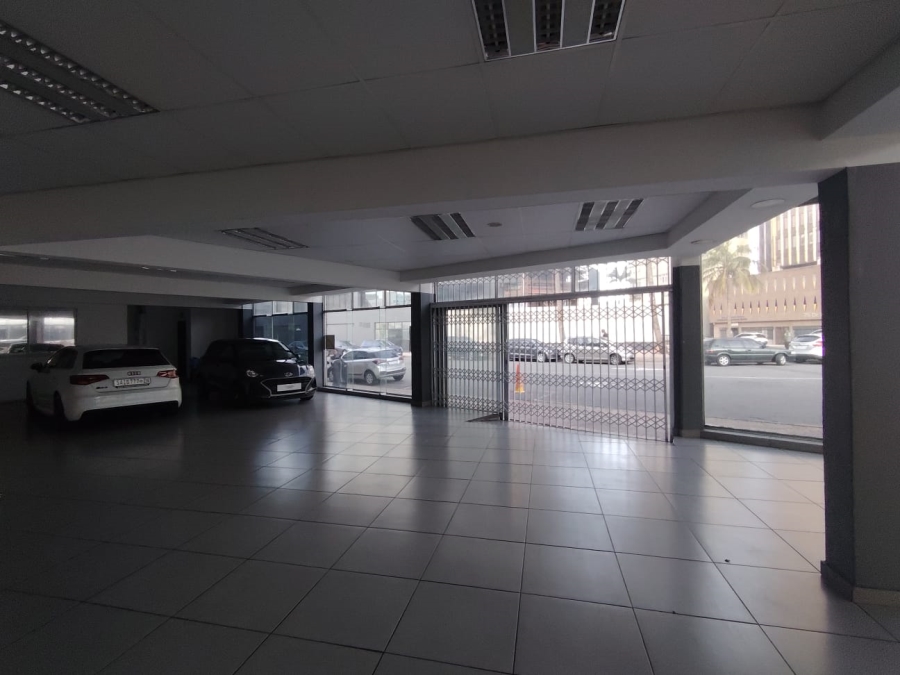 To Let Commercial Property for Rent in South Beach KwaZulu-Natal