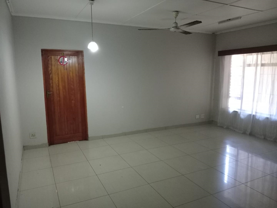 To Let 1 Bedroom Property for Rent in Arboretum KwaZulu-Natal