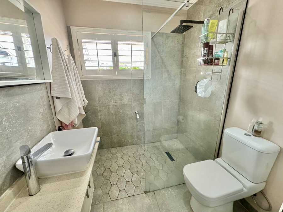 2 Bedroom Property for Sale in Umhlanga KwaZulu-Natal