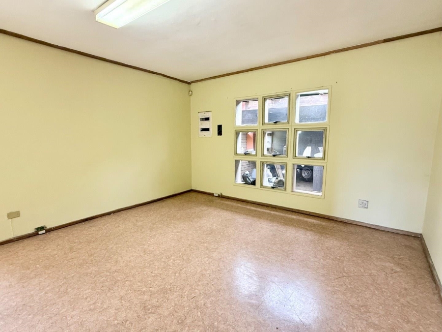 To Let Commercial Property for Rent in Vryheid KwaZulu-Natal