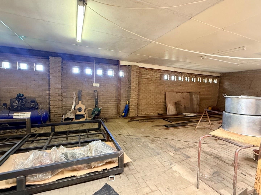 To Let Commercial Property for Rent in Vryheid KwaZulu-Natal