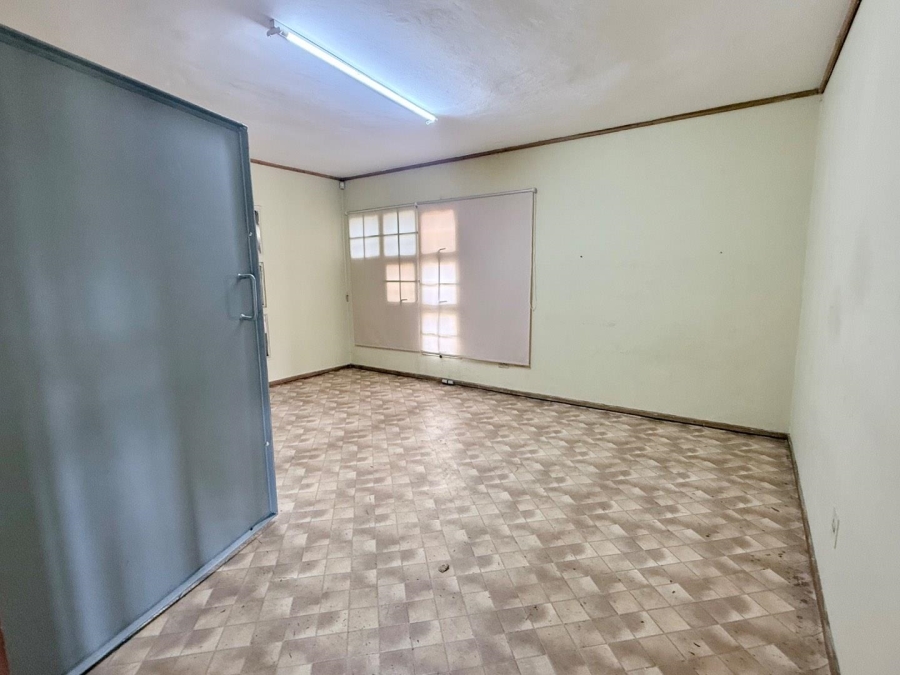 To Let Commercial Property for Rent in Vryheid KwaZulu-Natal