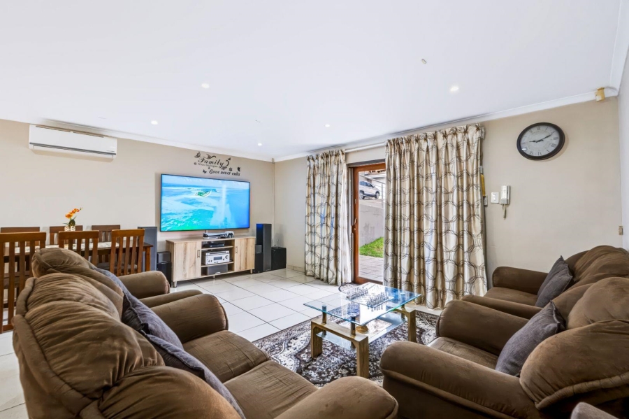 3 Bedroom Property for Sale in Bluff KwaZulu-Natal