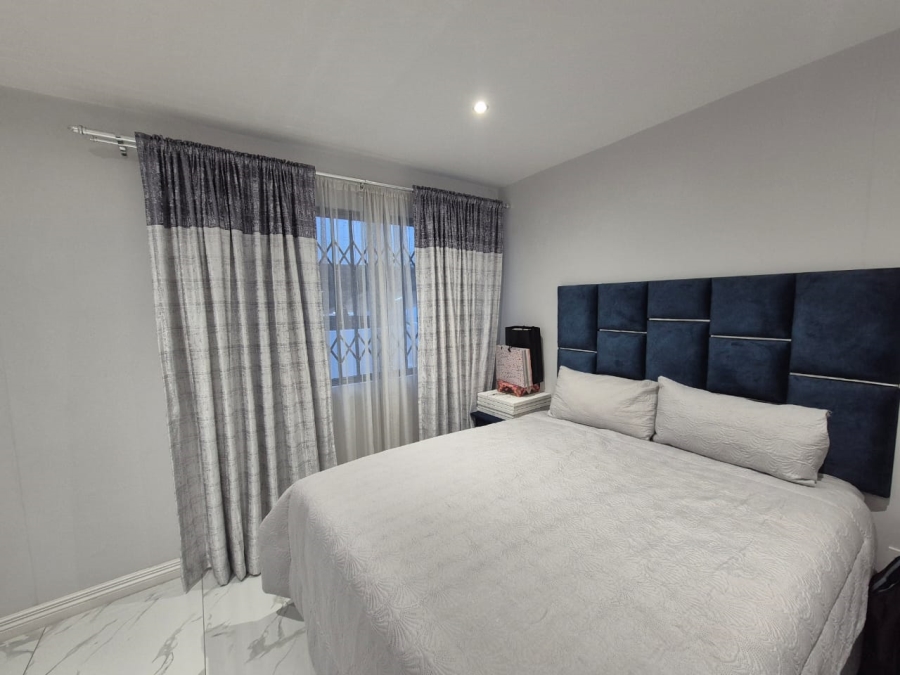 2 Bedroom Property for Sale in Windermere KwaZulu-Natal