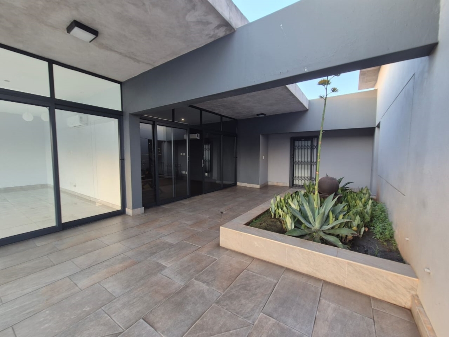 2 Bedroom Property for Sale in Windermere KwaZulu-Natal