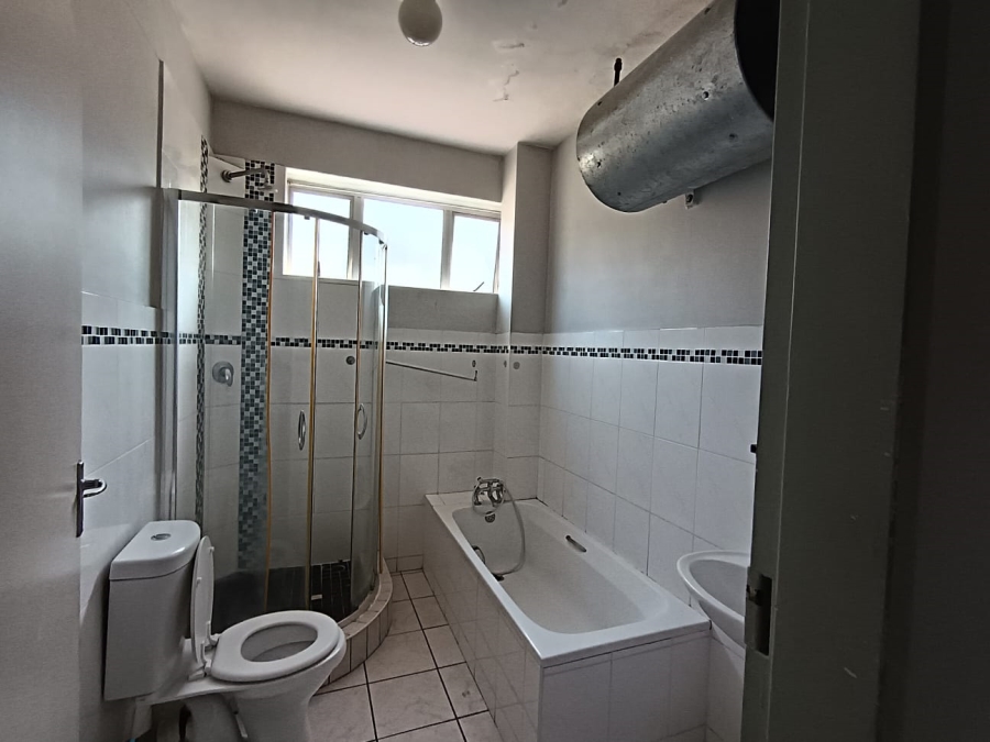 2 Bedroom Property for Sale in Amanzimtoti KwaZulu-Natal