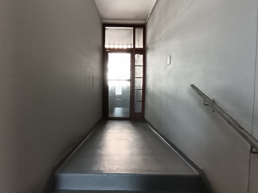 2 Bedroom Property for Sale in Amanzimtoti KwaZulu-Natal
