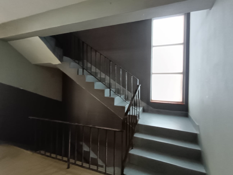 2 Bedroom Property for Sale in Amanzimtoti KwaZulu-Natal