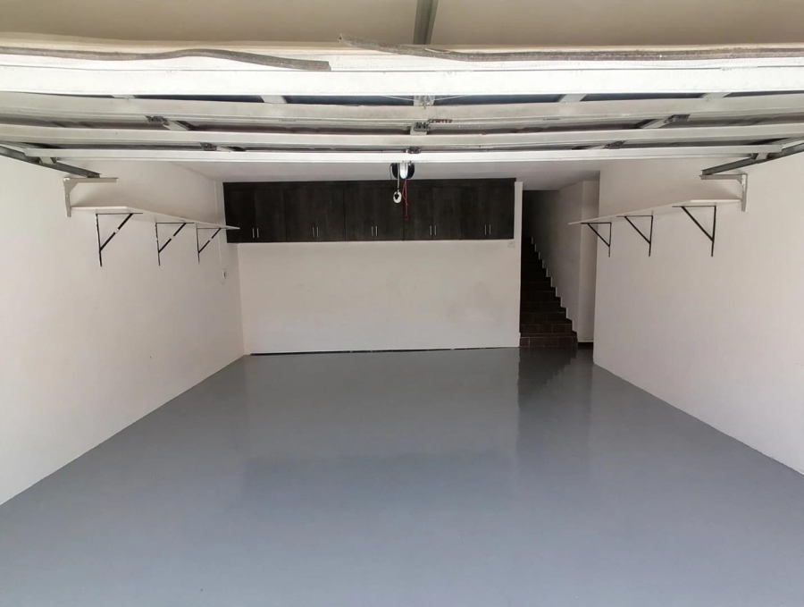 3 Bedroom Property for Sale in Paradise Valley KwaZulu-Natal