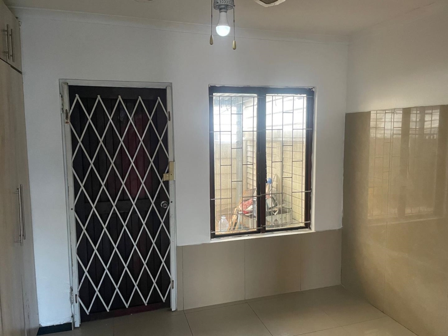 1 Bedroom Property for Sale in Bluff KwaZulu-Natal