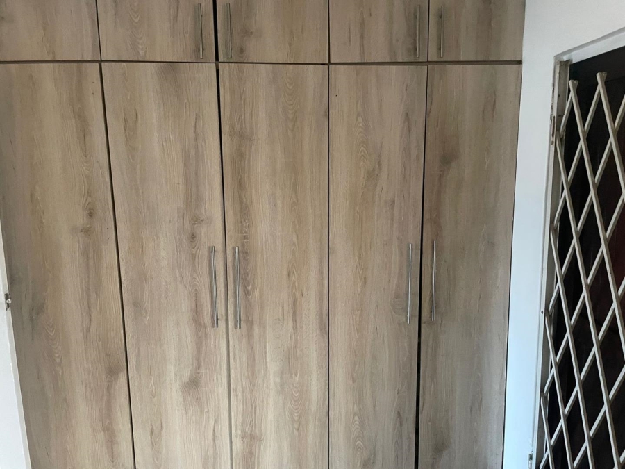 1 Bedroom Property for Sale in Bluff KwaZulu-Natal