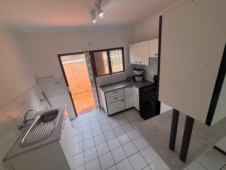 To Let 2 Bedroom Property for Rent in The Wolds KwaZulu-Natal