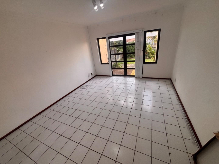 To Let 2 Bedroom Property for Rent in The Wolds KwaZulu-Natal