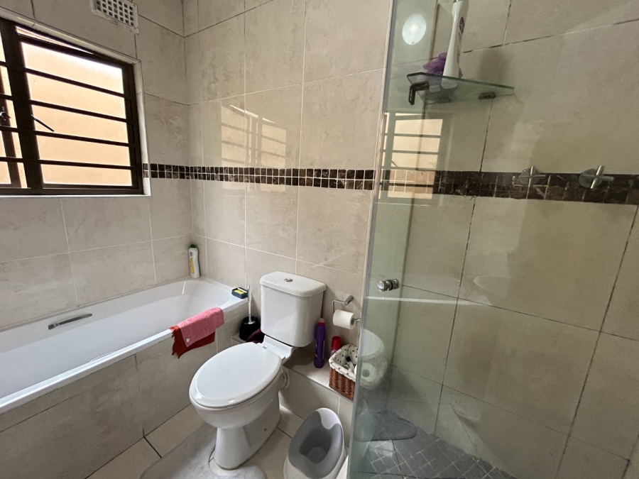 To Let 2 Bedroom Property for Rent in The Wolds KwaZulu-Natal