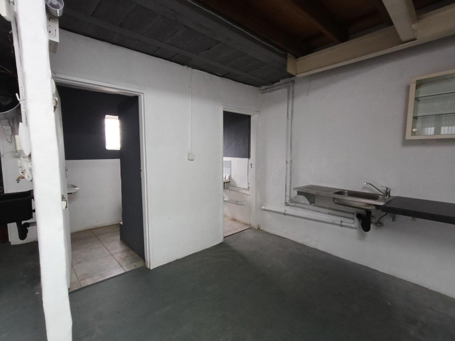 To Let Commercial Property for Rent in Westmead KwaZulu-Natal
