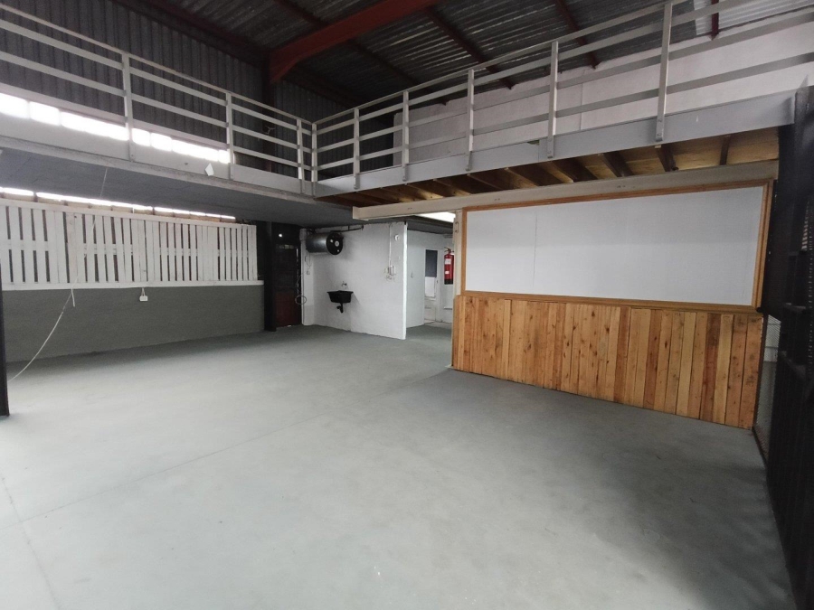 To Let Commercial Property for Rent in Westmead KwaZulu-Natal