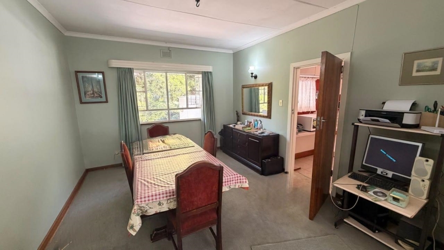 5 Bedroom Property for Sale in Drakensview KwaZulu-Natal