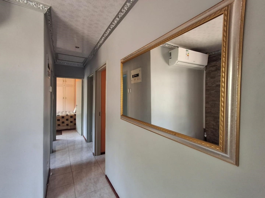 3 Bedroom Property for Sale in Woodhaven KwaZulu-Natal