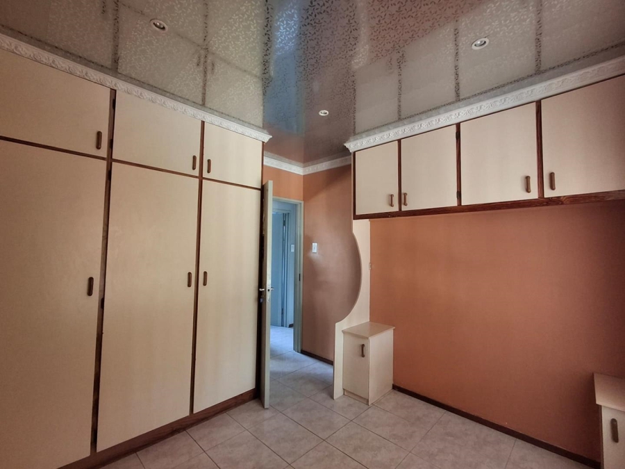 3 Bedroom Property for Sale in Woodhaven KwaZulu-Natal