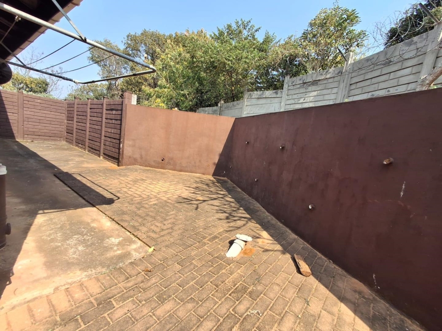 3 Bedroom Property for Sale in Woodhaven KwaZulu-Natal