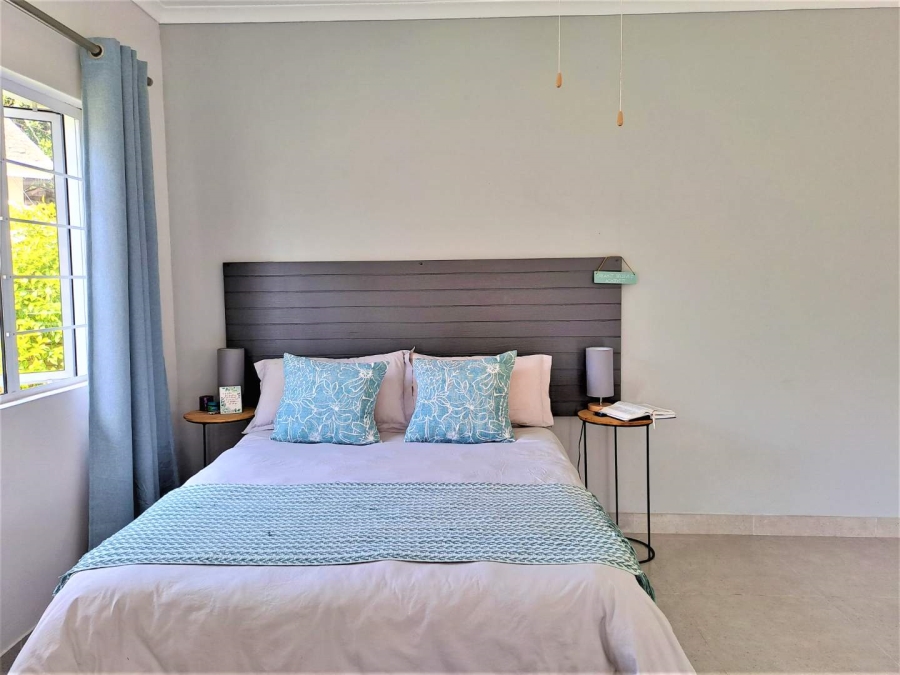 1 Bedroom Property for Sale in Farningham Ridge KwaZulu-Natal