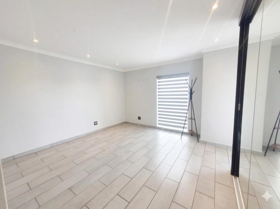 To Let 3 Bedroom Property for Rent in Umhlanga Ridge KwaZulu-Natal
