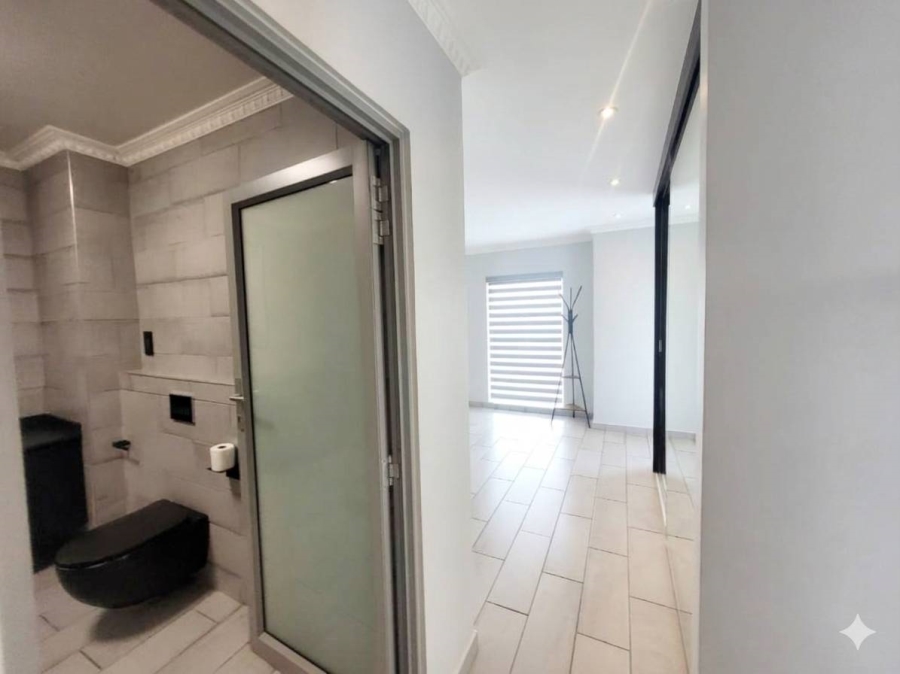 To Let 3 Bedroom Property for Rent in Umhlanga Ridge KwaZulu-Natal