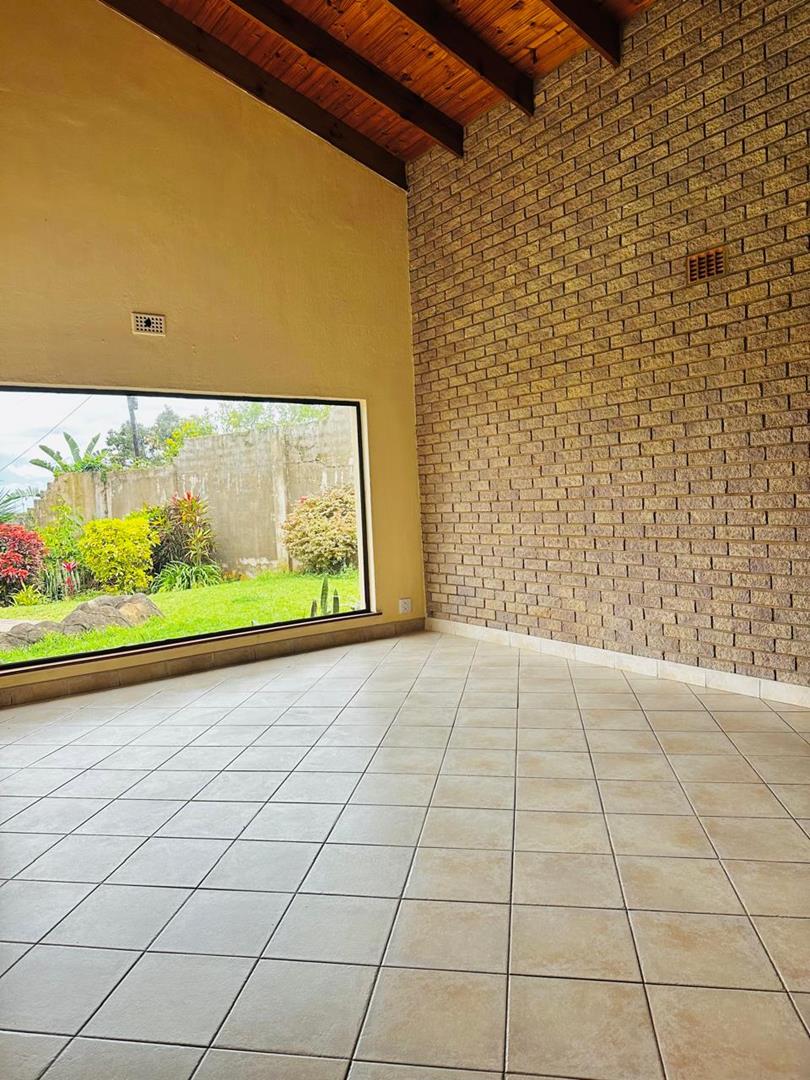 4 Bedroom Property for Sale in Panorama KwaZulu-Natal