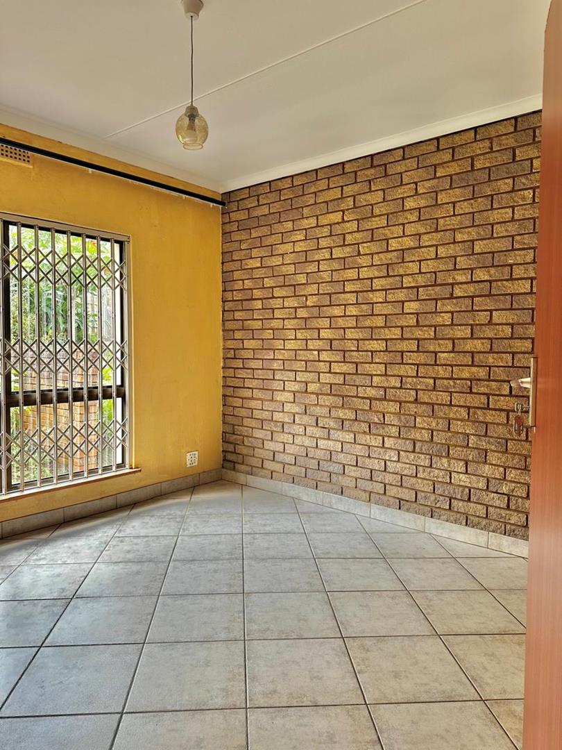 4 Bedroom Property for Sale in Panorama KwaZulu-Natal