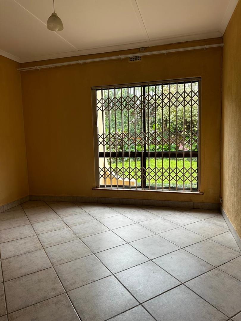 4 Bedroom Property for Sale in Panorama KwaZulu-Natal